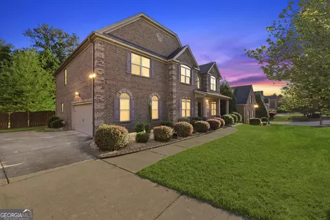 969 Donegal Dr, Locust Grove, GA 30248