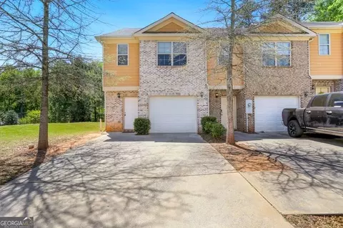 3047 Bonnes Dr, Lithonia, GA 30038