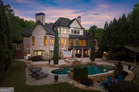 1225 Waterfall Ln NW, Acworth, GA 30101