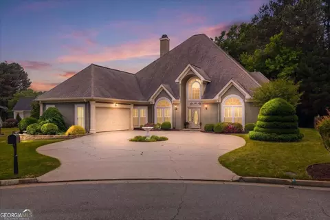 210 Masters View Ct, Duluth, GA 30097