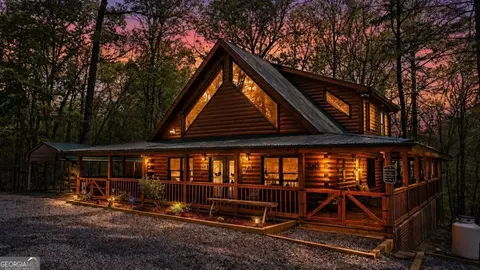 38 Sweetwater Trl, Epworth, GA 30541