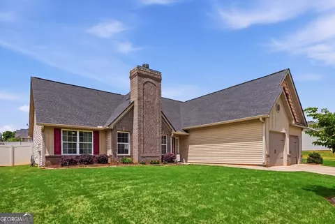 Exterior - 346 River Mist Cir, Jefferson, GA 30549 photo 2 of 7