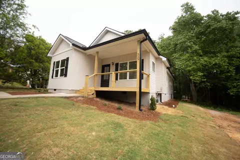 263 Hillcrest Dr, Toccoa, GA 30577