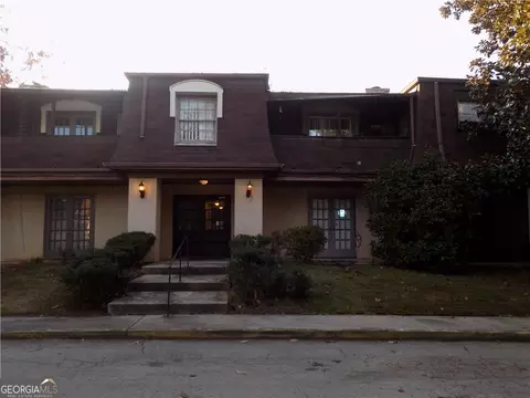 94 Rue Fontaine, Lithonia, GA 30038