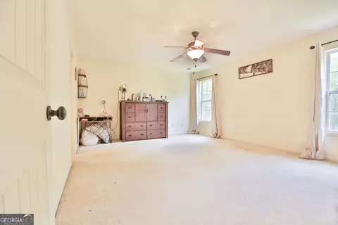 Bedroom - 133 Oak Dr, Gray, GA 31032 photo 4 of 4