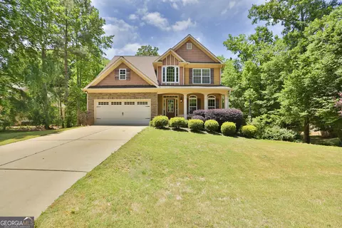 133 Oak Dr, Gray, GA 31032