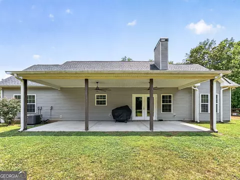 Exterior - 227 Mckenzie Rd, Milner, GA 30257 photo 5 of 8