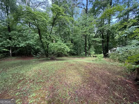 Exterior - 227 W Lakeview Dr, Lagrange, GA 30240 photo 20 of 20