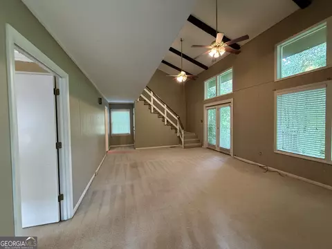 Living - 227 W Lakeview Dr, Lagrange, GA 30240 photo 8 of 9