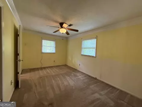 Bedroom - 227 W Lakeview Dr, Lagrange, GA 30240 photo 3 of 8