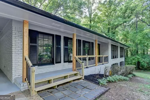 1300 Lavista Dr SW, Mableton, GA 30126