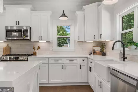 Kitchen - Undisclosed, Pine Mountain, GA 31822 photo 2 of 5