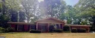 601 Cherokee Rd, Lagrange, GA 30240