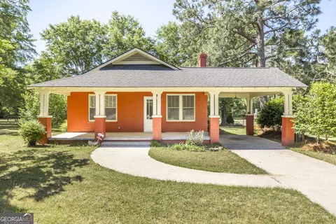 197 Commerce St, Hawkinsville, GA 31036