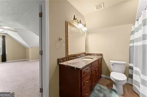 Bath - 4795 Winding Rose Dr, Suwanee, GA 30024 photo 3 of 7