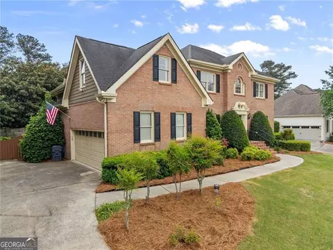 Exterior - 4795 Winding Rose Dr, Suwanee, GA 30024 photo 4 of 14