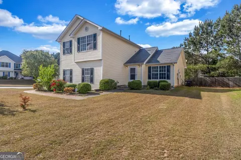 1289 Labrador Ln, Riverdale, GA 30296