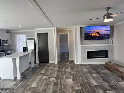 Living - 1078 Garner Rd, Cornelia, GA 30531 photo 1 of 1