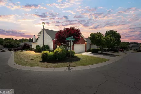 1411 Raven Rock Trl NW, Kennesaw, GA 30152