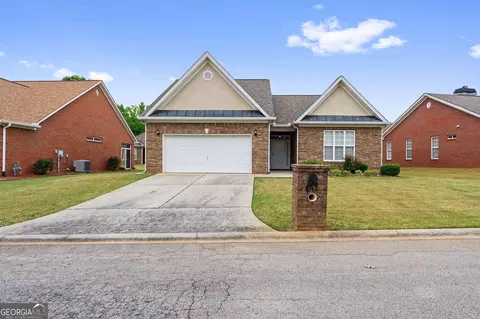 8515 Spivey Village Way, Jonesboro, GA 30236