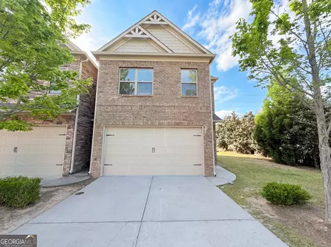 10555 Naramore Ln, Alpharetta, GA 30022