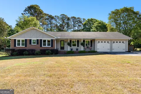 426 Sivell Rd, Lagrange, GA 30241