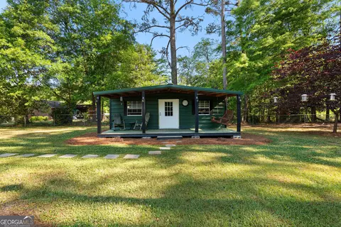 Exterior - 426 Sivell Rd, Lagrange, GA 30241 photo 10 of 13