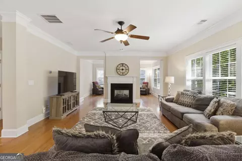 Living - 2572 Carnot Ct, Duluth, GA 30097 photo 4 of 9