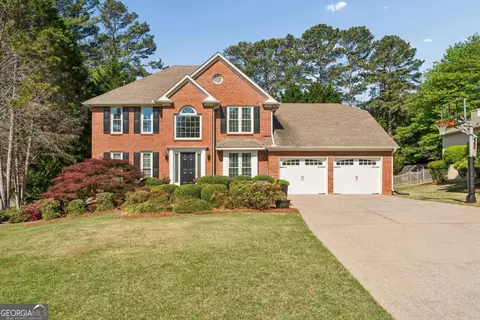 11210 Surrey Park Trl, Johns Creek, GA 30097