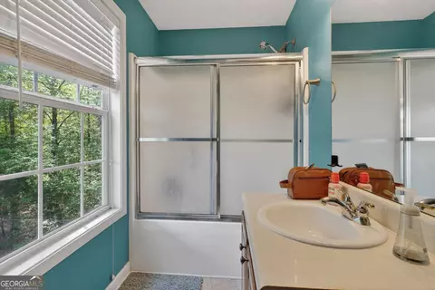 Bath - 120 Norman Rd, Covington, GA 30014 photo 2 of 3