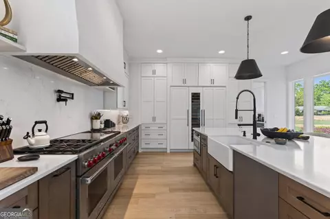 Kitchen - 598 Roper Rd, Canton, GA 30115 photo 3 of 7