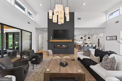 Living - 598 Roper Rd, Canton, GA 30115 photo 2 of 3