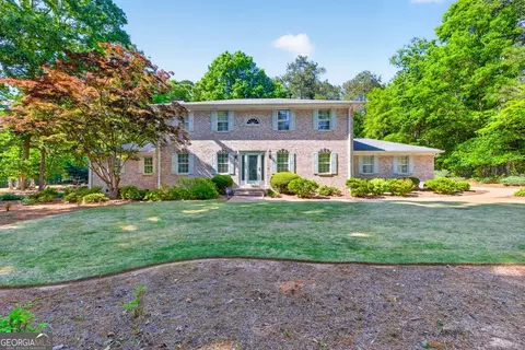 205 Allie Dr, Mcdonough, GA 30252
