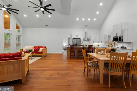 Dining - 143 Taylor Len Dr, Lagrange, GA 30240 photo 1 of 4