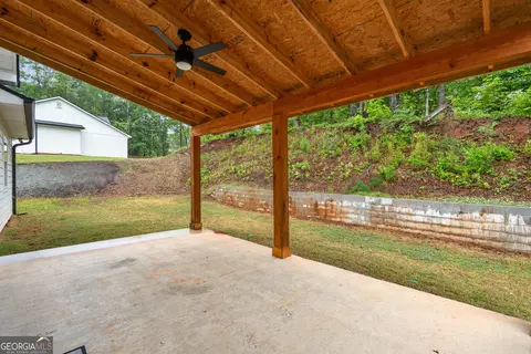 Exterior - 143 Taylor Len Dr, Lagrange, GA 30240 photo 3 of 8