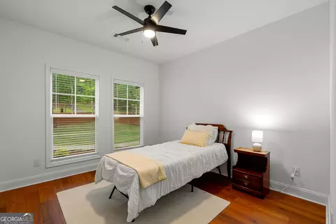 Bedroom - 143 Taylor Len Dr, Lagrange, GA 30240 photo 8 of 10