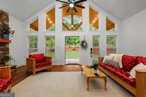 Entry Way - 143 Taylor Len Dr, Lagrange, GA 30240 photo 1 of 3