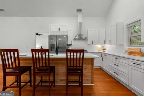 Kitchen - 143 Taylor Len Dr, Lagrange, GA 30240 photo 4 of 4