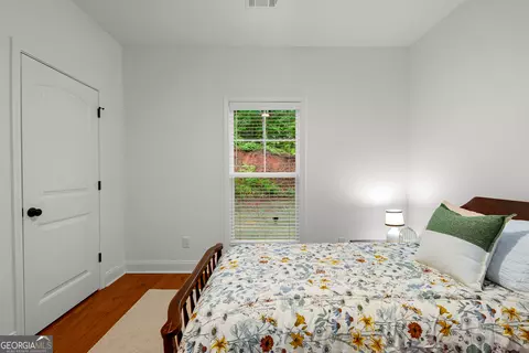 Bedroom - 143 Taylor Len Dr, Lagrange, GA 30240 photo 6 of 10