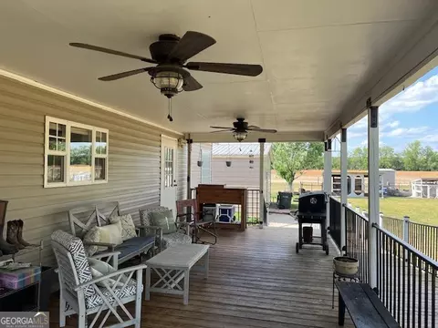 Exterior - 4338 Union Rd, Metter, GA 30439 photo 1 of 7