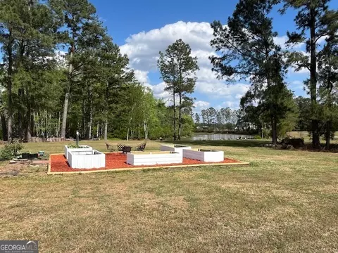 Exterior - 4338 Union Rd, Metter, GA 30439 photo 4 of 7