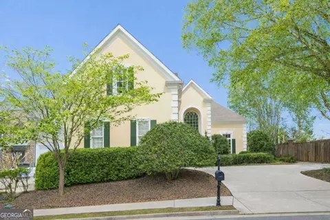 1058 Oakpointe Pl, Dunwoody, GA 30338