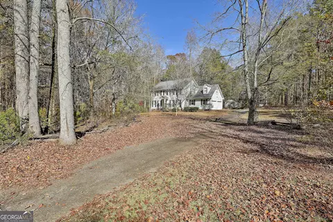 Exterior - 2246 Concord Rd, Concord, GA 30206 photo 5 of 7
