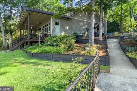 Exterior - 254 Cochran Rd, Jackson, GA 30233 photo 8 of 10