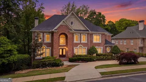 4545 Bastion Dr, Roswell, GA 30075