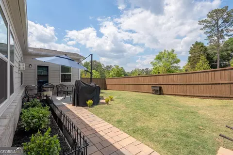Exterior - 711 Pineberry Ct, Grayson, GA 30017 photo 3 of 4