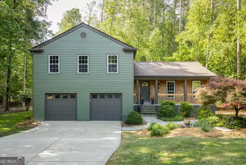 5648 Shawn Ter, Peachtree Corners, GA 30092