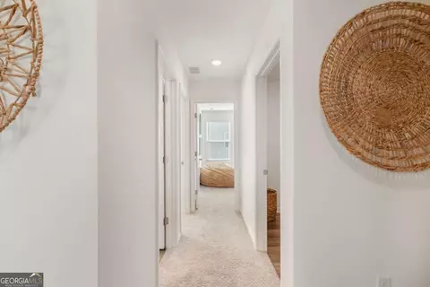 Entry Way - 157 Casteel Ln, Bethlehem, GA 30620 photo 6 of 8