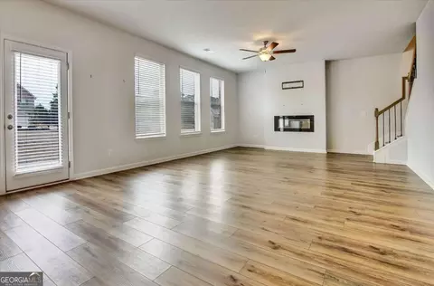 Living - 417 Sawmill Trce, Hampton, GA 30228 photo 4 of 5