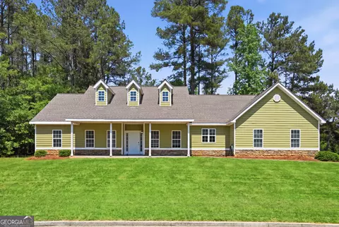 8 Landcaster Pl, Oxford, GA 30054
